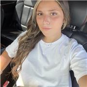 Insegnante per aiuto compiti. Diplomata al liceo scientifico osa e studentessa di ingegneria gestionale